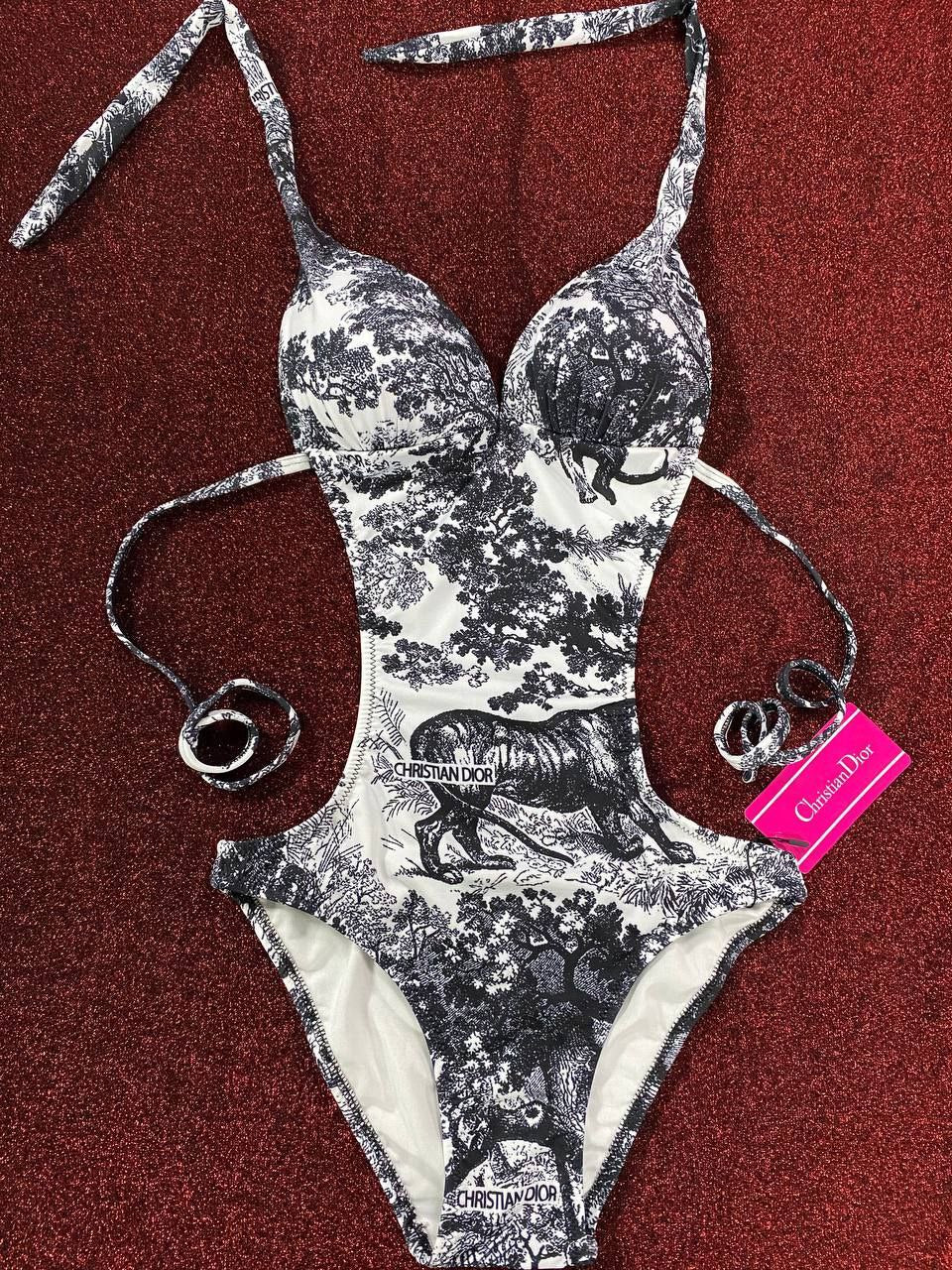 New season women's swimsuit