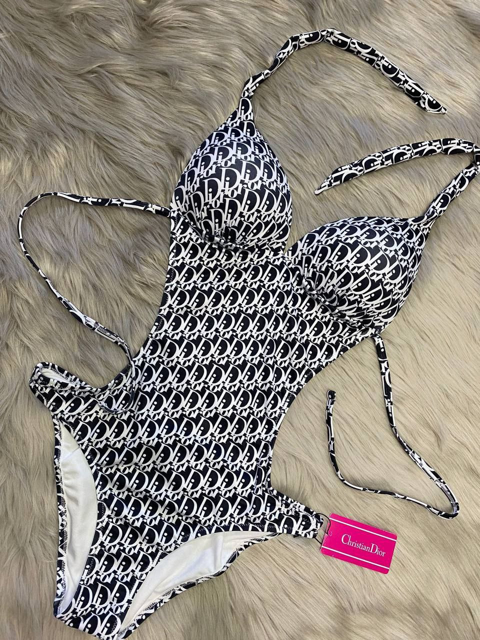 New season women's swimsuit