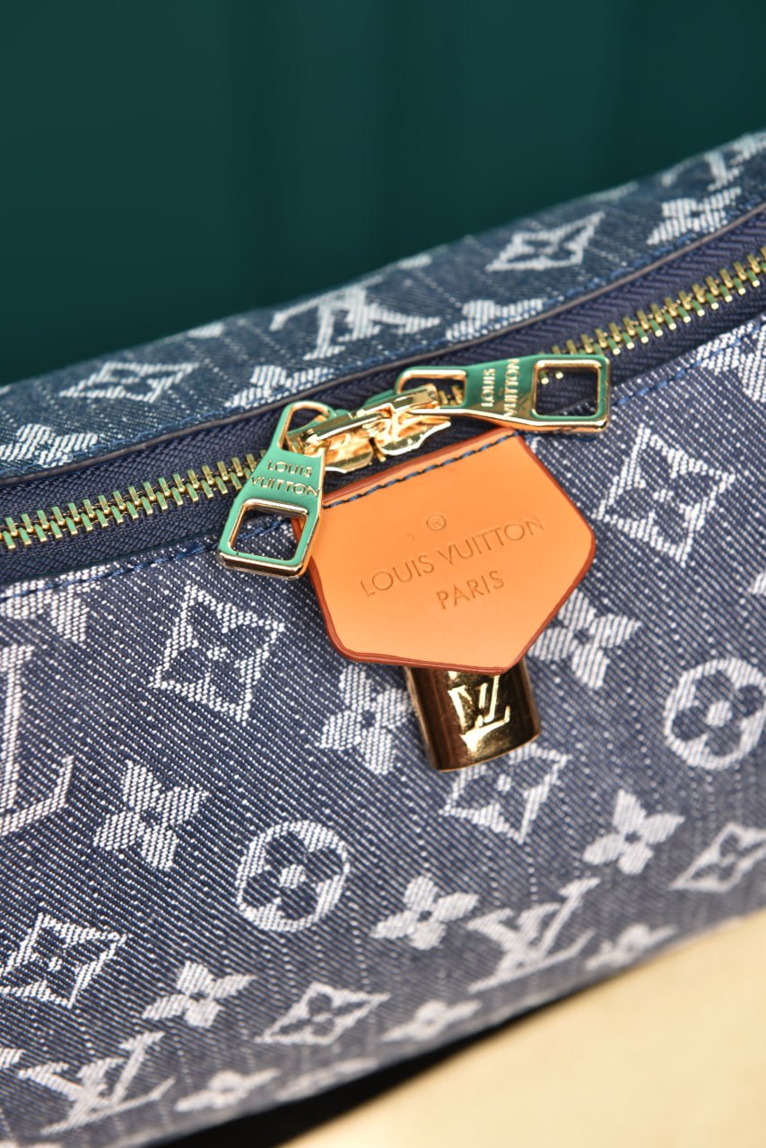 Sac Sport Bag in Denim