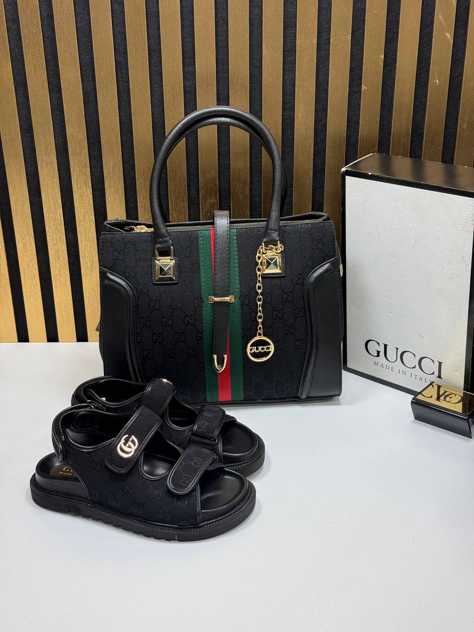 New G sandal set