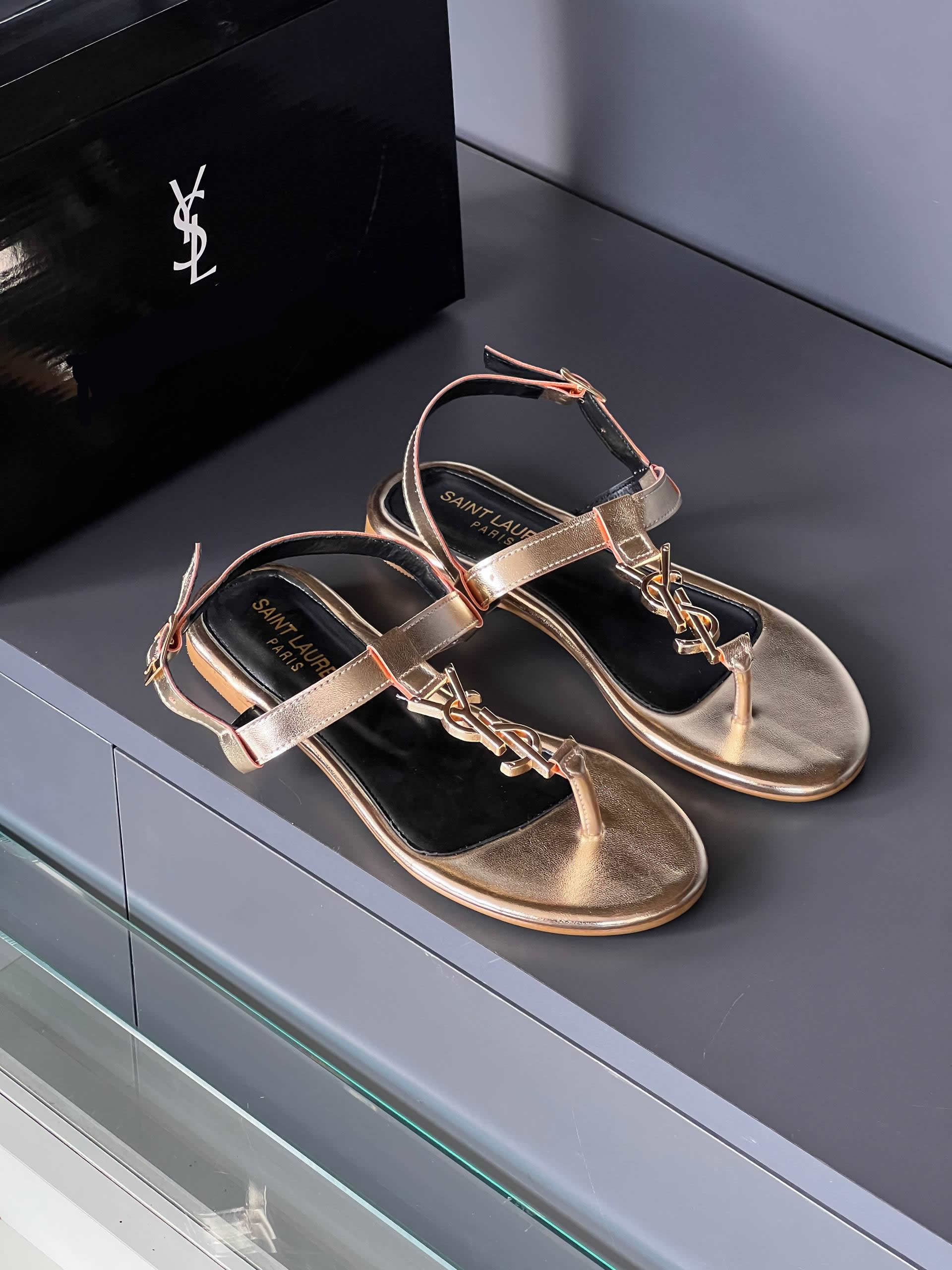 YSEL flip-flops