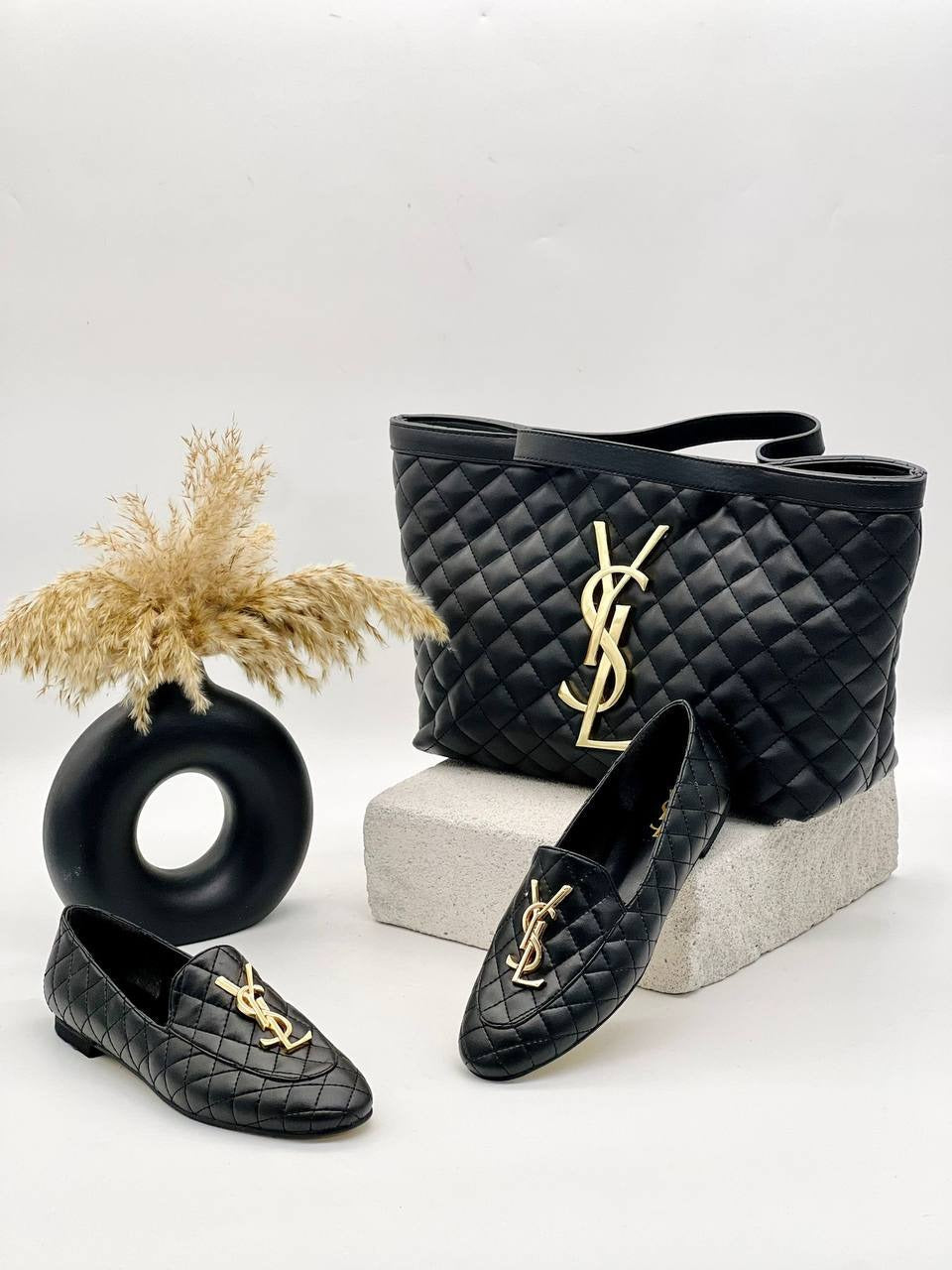 Bolso y zapato