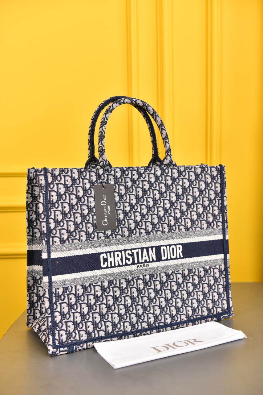 Book Tote