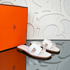 Kelly 22 Bag and Slipper Set