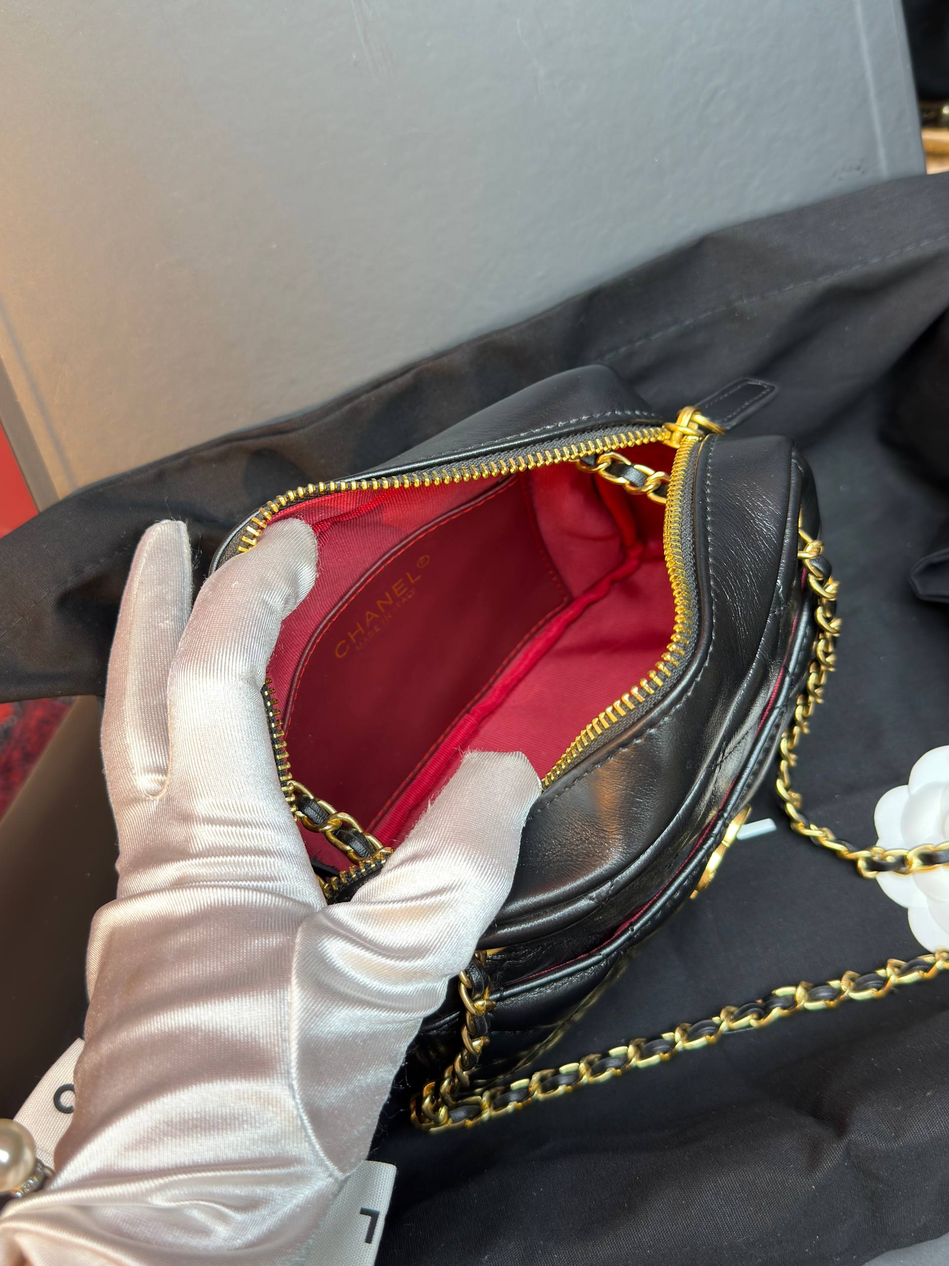 CH-NL +++A Quality Bag