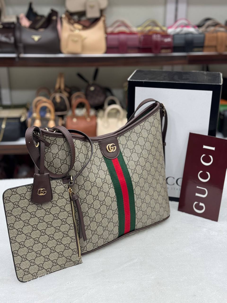 Bolso grande de hombro