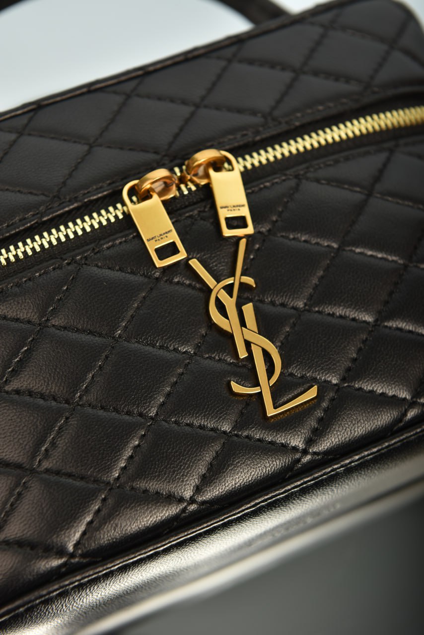 Gaby Vanity Bag