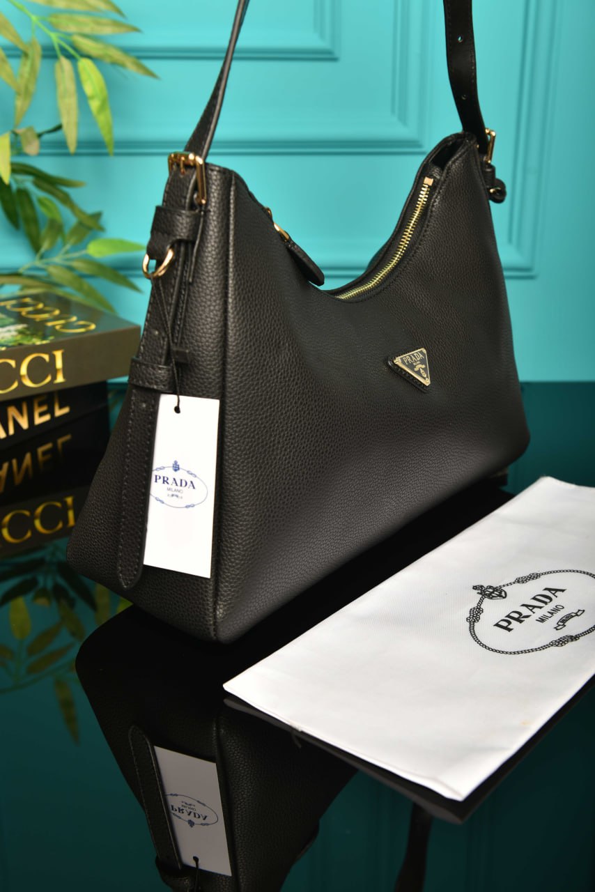 Aimee Medium Shoulder Bag