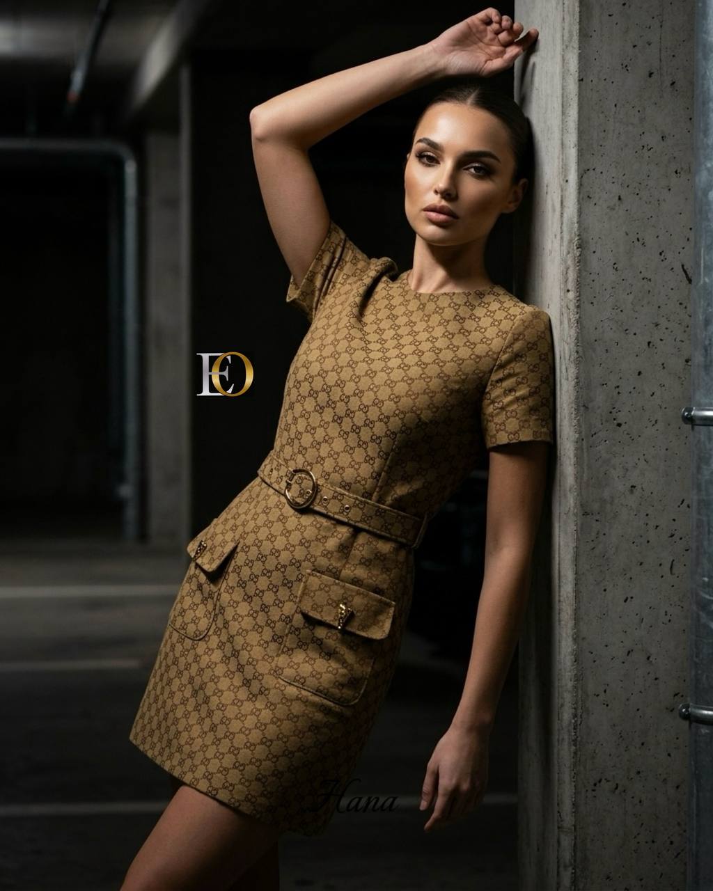 Fabric : Javquard Gabardine 2 Pieces Se