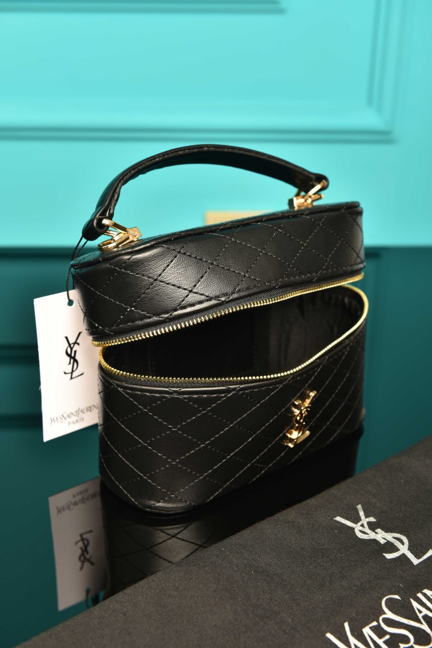 Gaby Vanity Bag