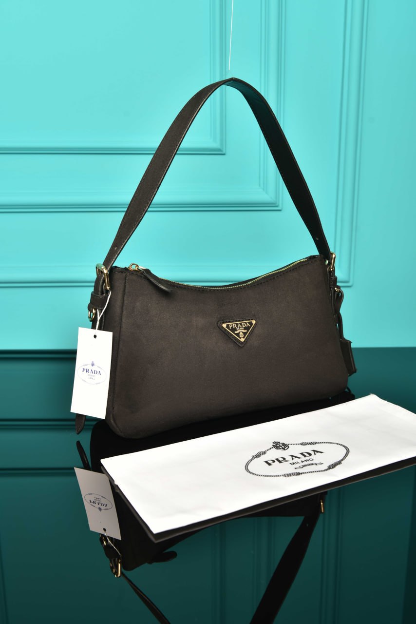 Aimee Medium Leather Shoulder Bag in Suede