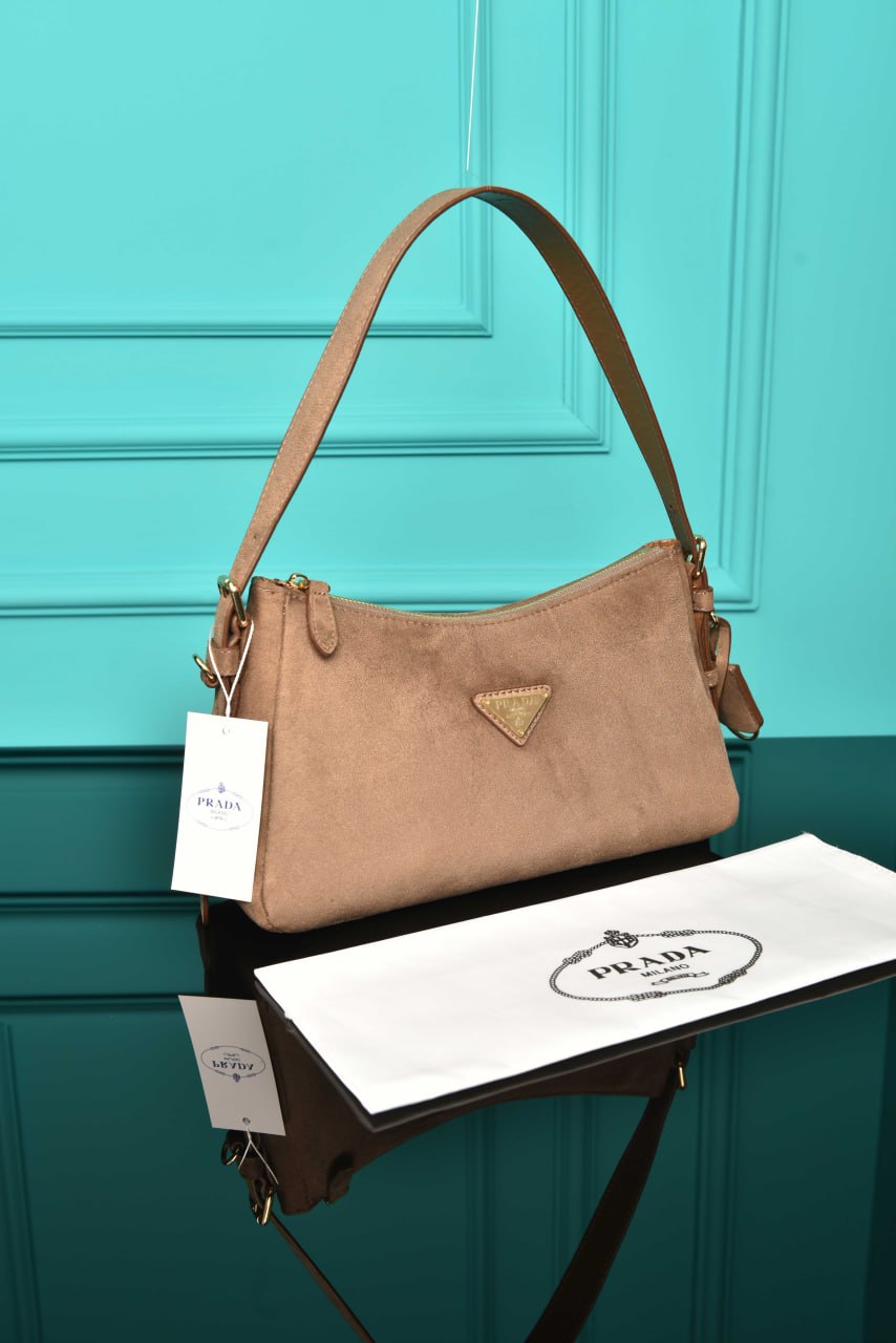 Aimee Medium Leather Shoulder Bag in Suede