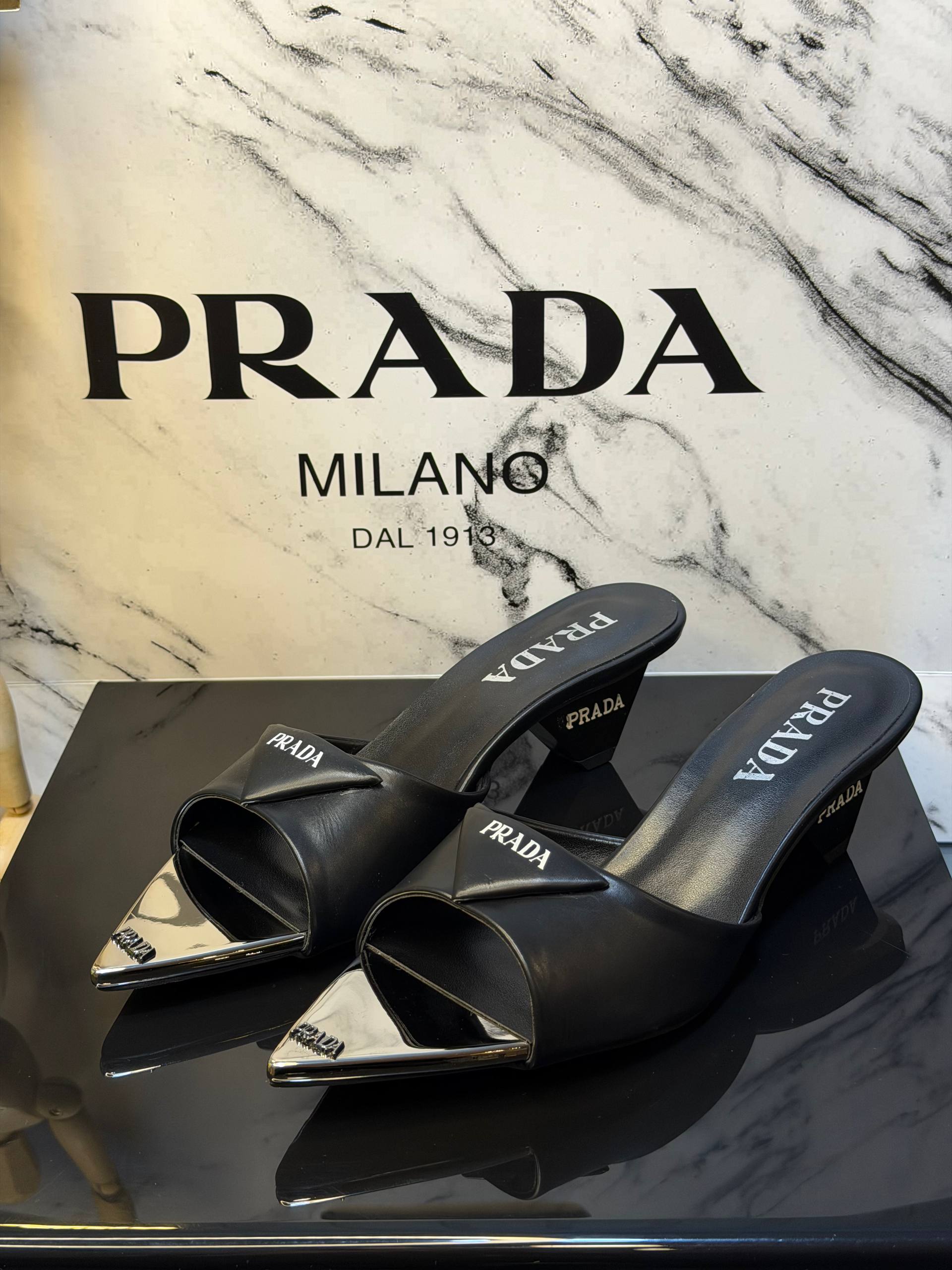 PR New Season Sandals