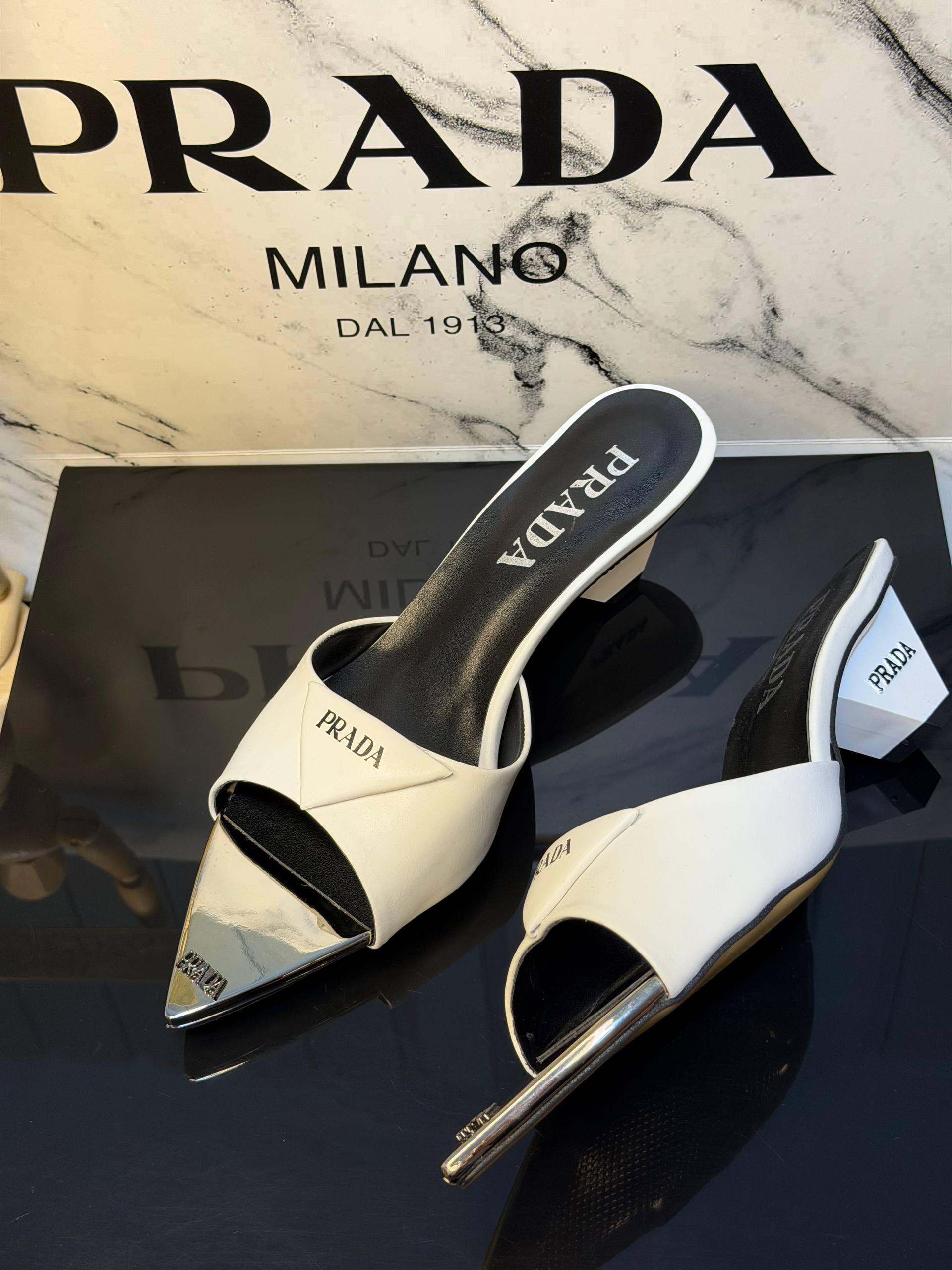 PR New Season Sandals