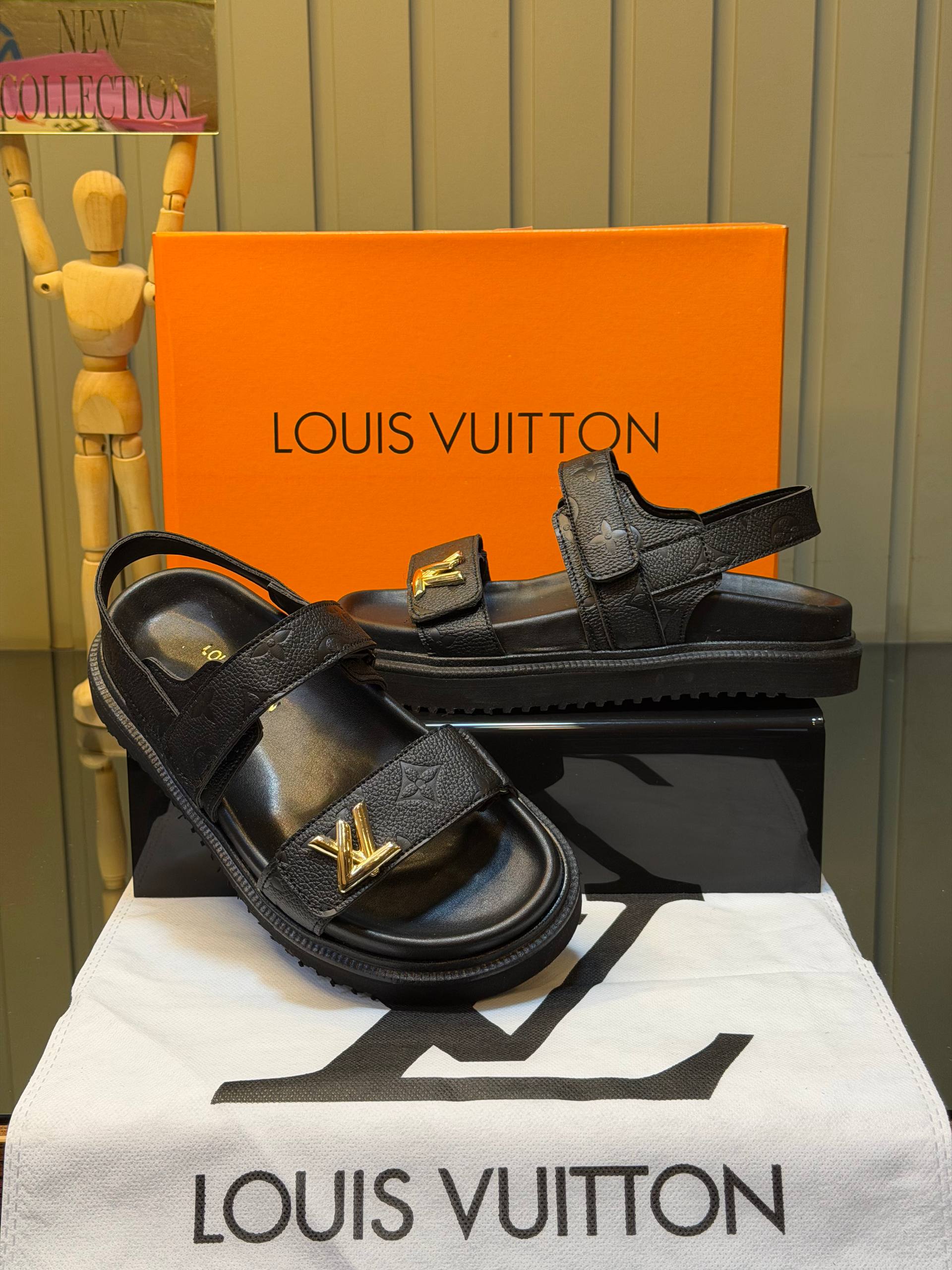 L New Season Sandals