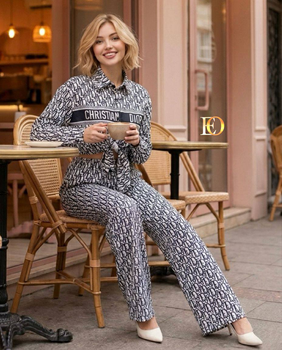 • Fabric: 2-Piece Set