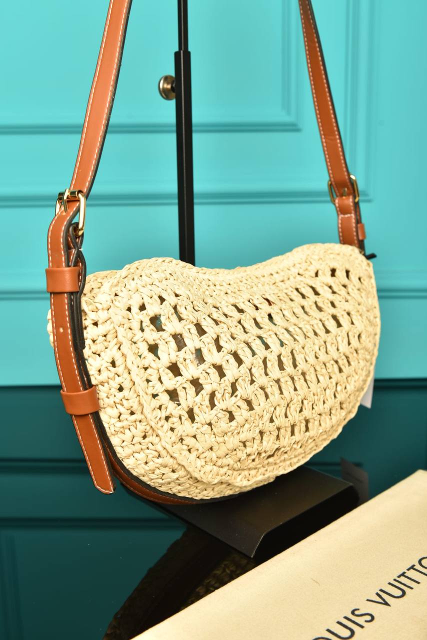 Icare in Raffia