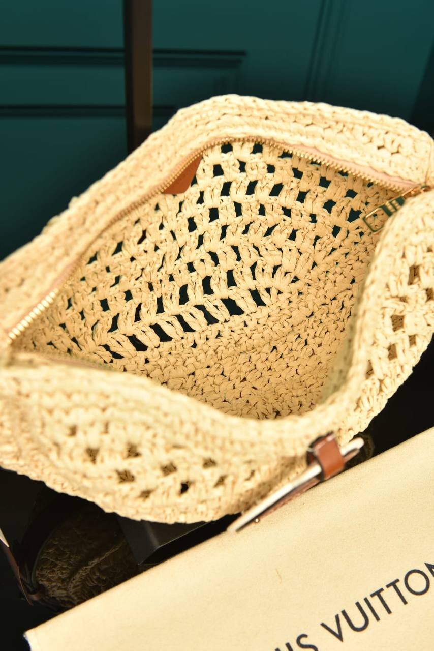 Icare in Raffia
