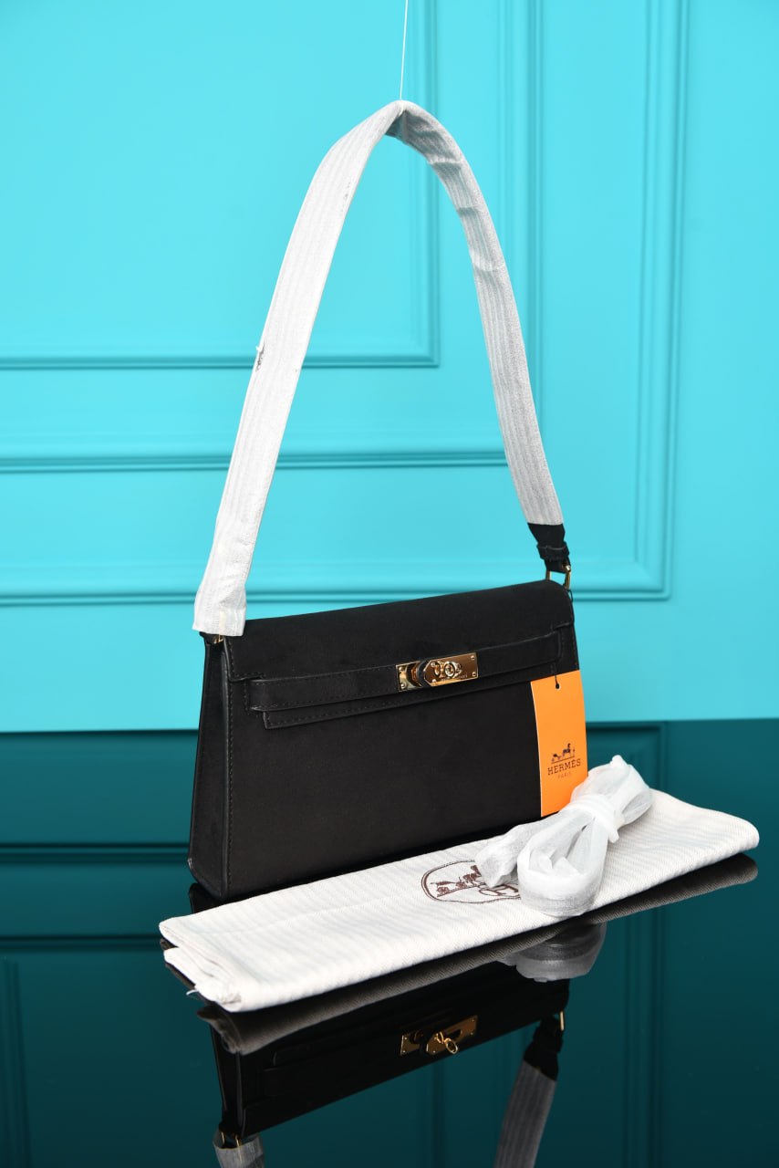 Kelly Classique To Go Wallet in Suede