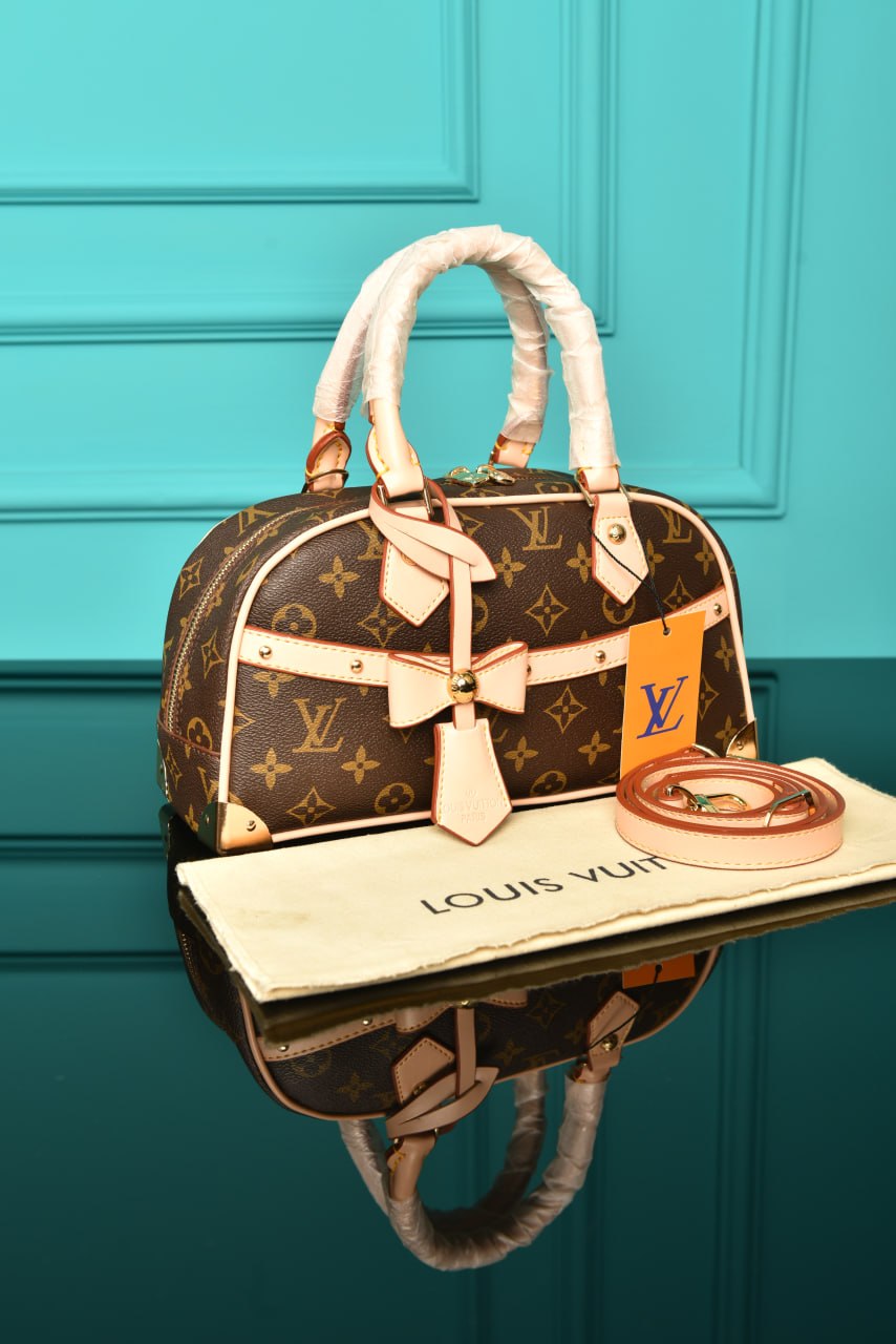 TMHandbag East-West