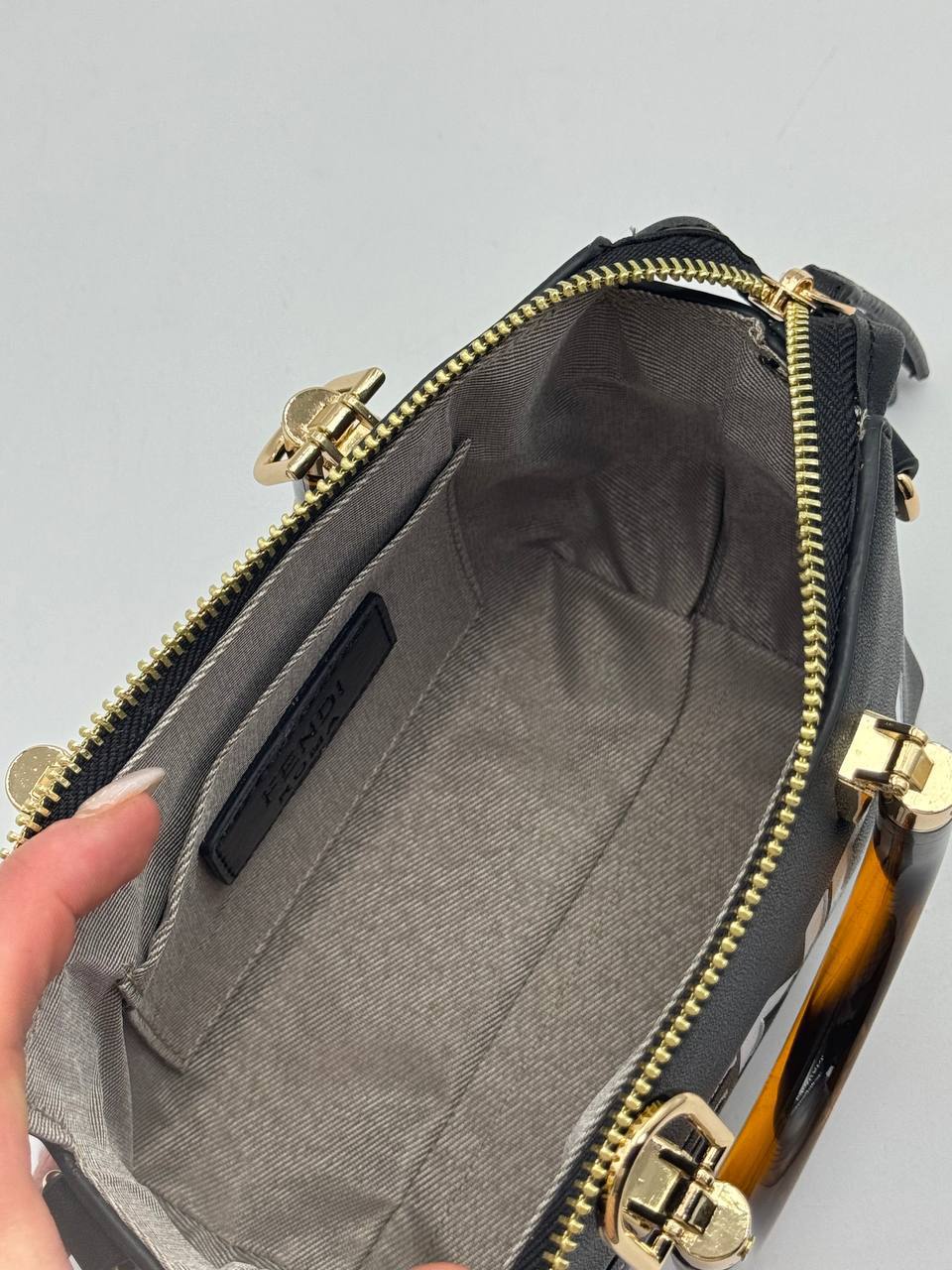 NEW BAG  SMALL-SIZED