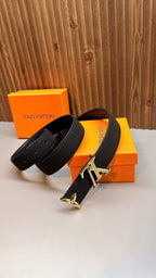 Anti-tarnish steel buckle   Genuine leather