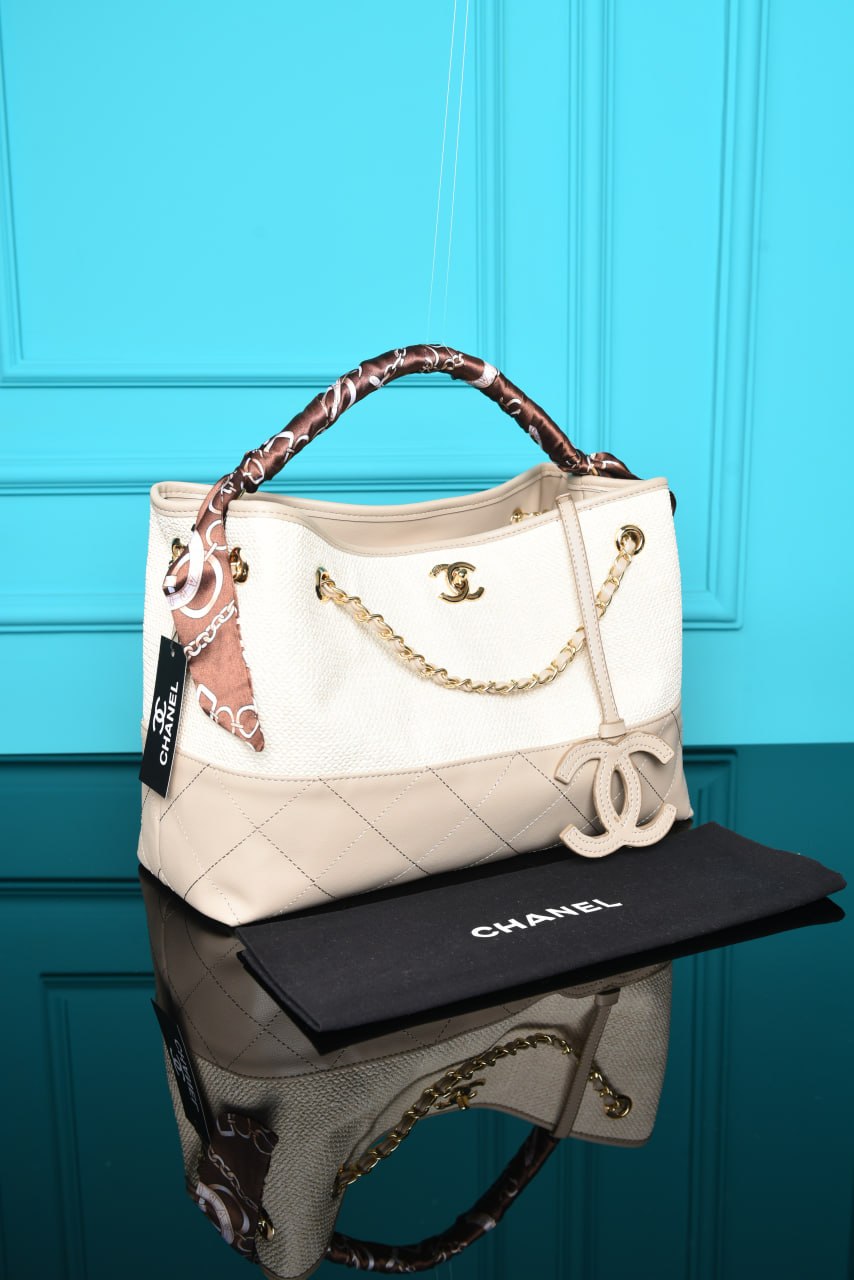 CH Shopping Bag
