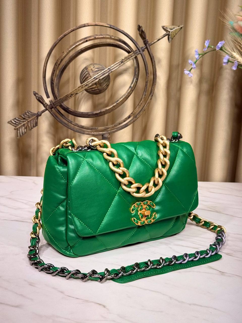 19 Flap Bag