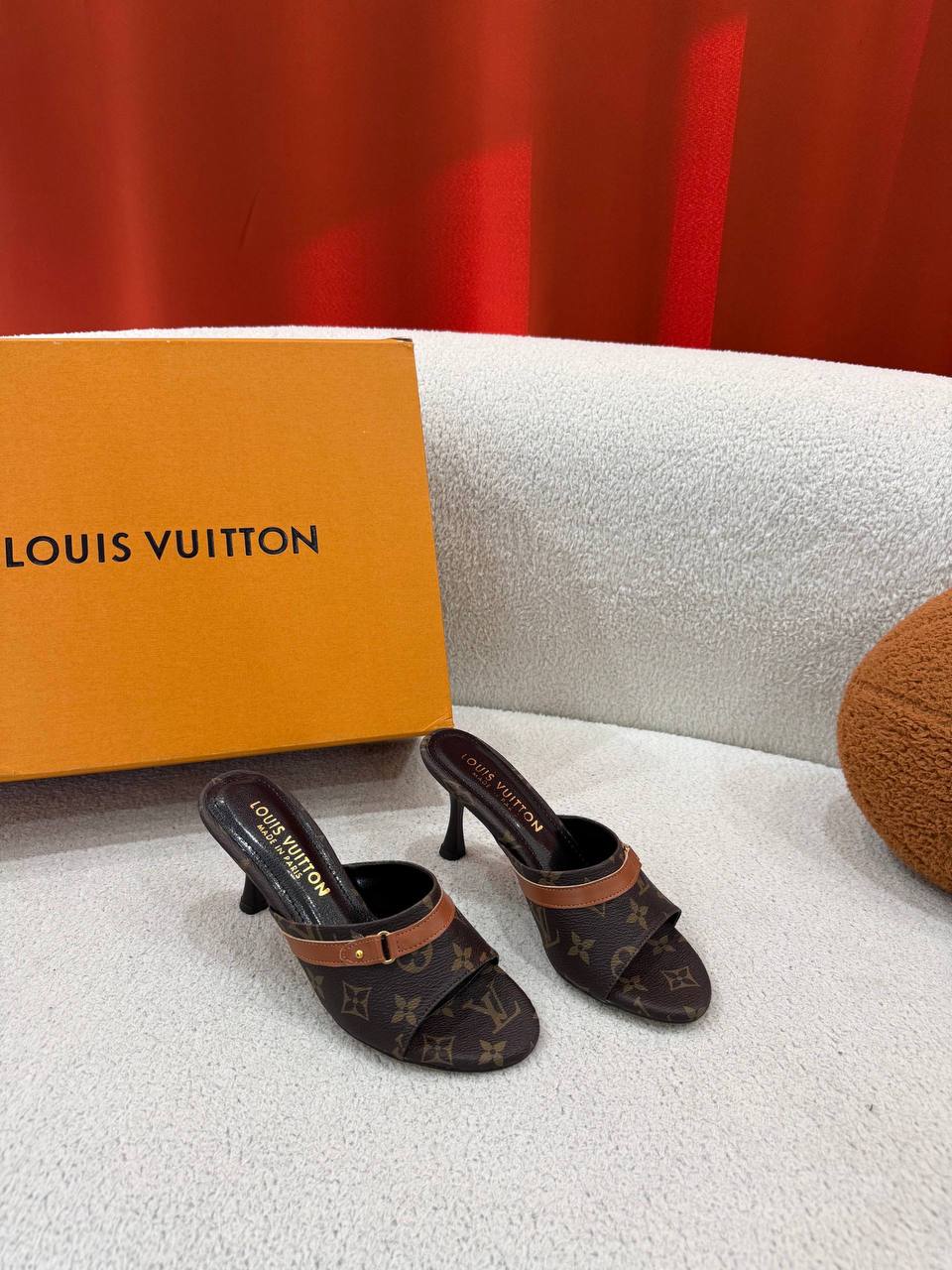 L New Season Sandals