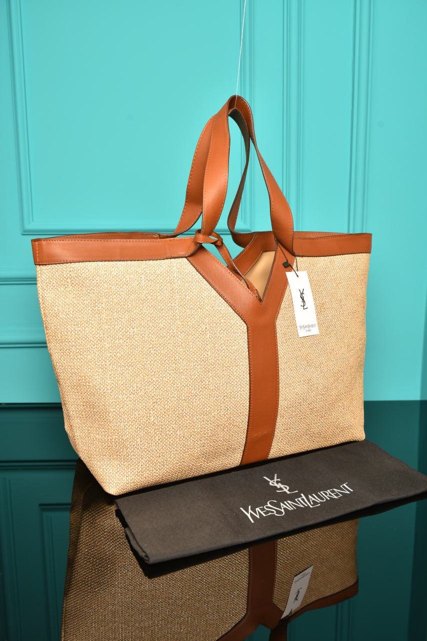 Y Tote in Leather Bag