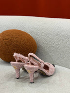 C.h new high-heeled shoes
