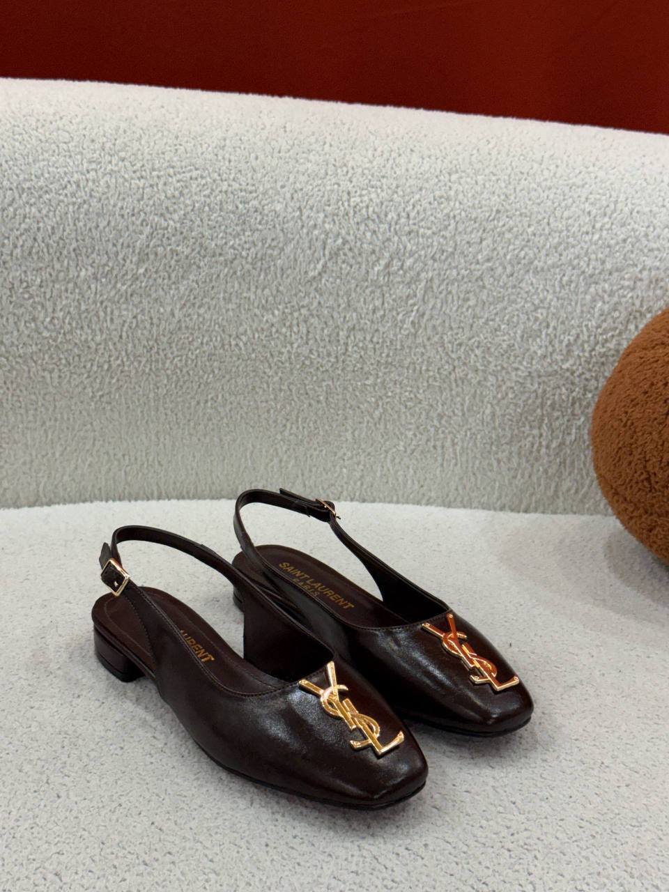 women's ballet flats